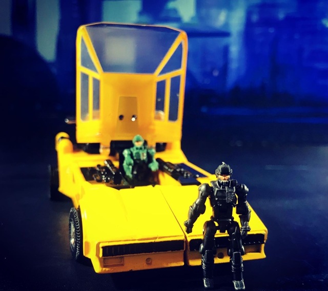 Bootleg Transformers G1 Sunstreaker